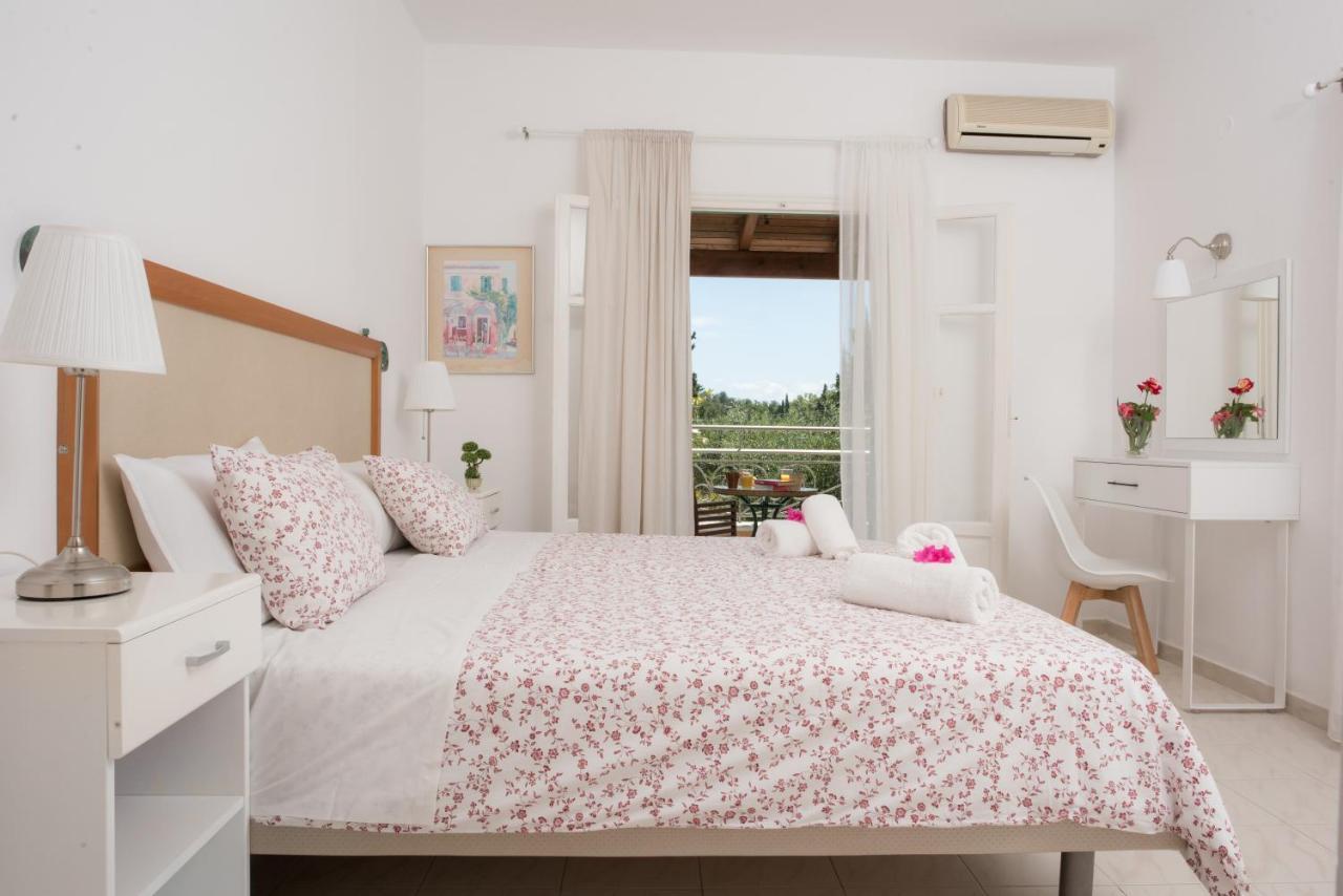 ذيسْخا Averto Corfu Apartments المظهر الخارجي الصورة