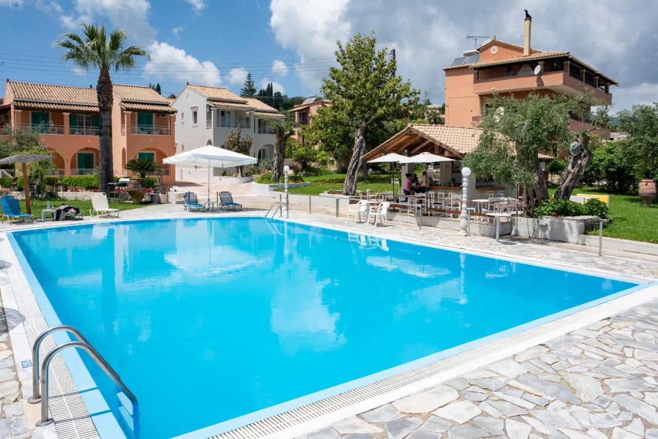 ذيسْخا Averto Corfu Apartments المظهر الخارجي الصورة