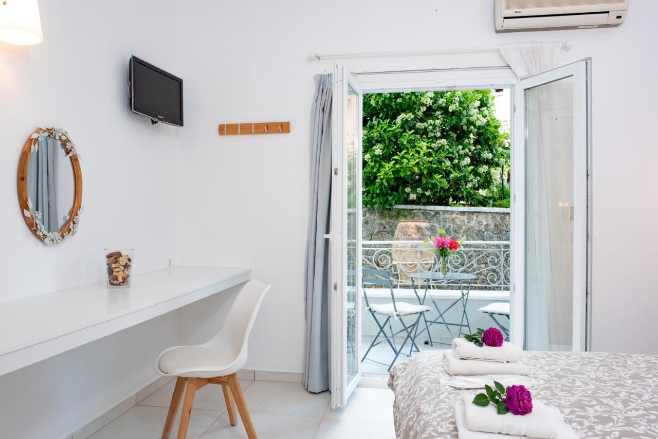 ذيسْخا Averto Corfu Apartments المظهر الخارجي الصورة